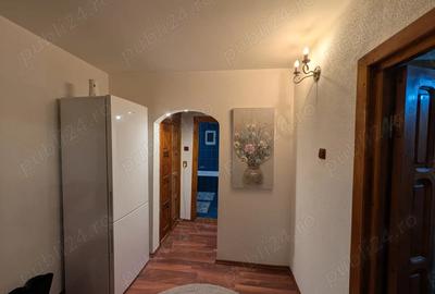 Apartament cu 2 camere decomandat în Micro 20 - 3