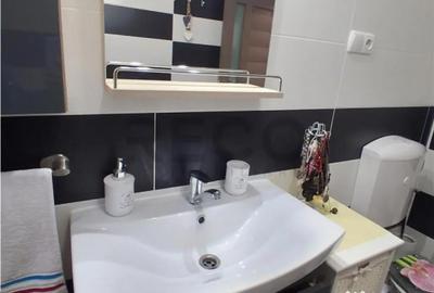 Casă cu 6 camere cu Teren 1073 Mp în Cordău - 10