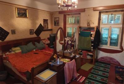 Casă individuală cu 8 camere cu Teren 744 Mp în Ilidia - 5