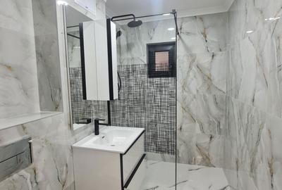 Apartament cu 2 camere decomandat în Exterior Vest