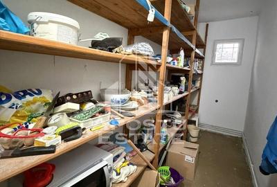 Casa cu 2 camere,centrala proprie, garaj,teren 350 mp ,zona Blascovici - 7