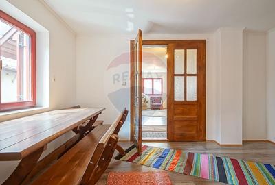 Casă cu 5 camere cu Teren 1310 Mp în Ariușd - 16