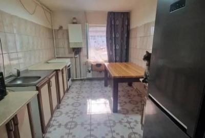 Apartament cu 4 camere în Central - 10