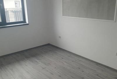 Casă cu 4 camere cu Teren 320 Mp în Șag