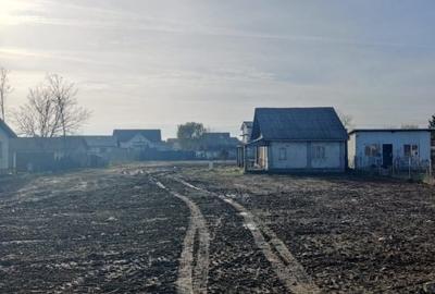 Teren Construcții intravilan de 2687 mp, în Mânăstirea - 4