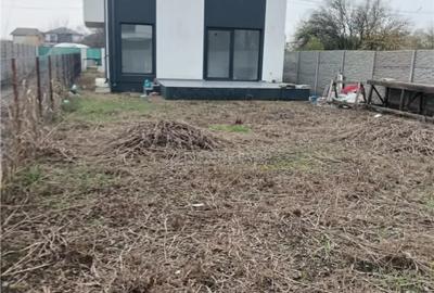 Casă cu 4 camere cu Teren 400 Mp în Buda - 18