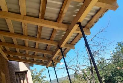 Casă cu 4 camere în Central - 1