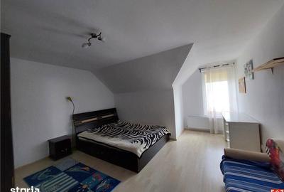 Casă cu 5 camere cu Teren 540 Mp în Sânmihaiu Român - 9