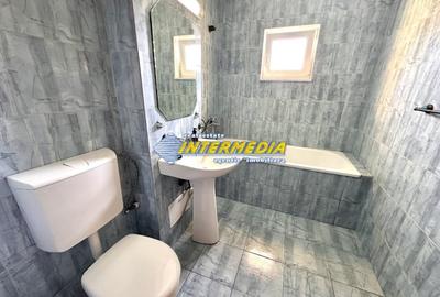 Apartament cu 3 camere decomandat, mobilat în Central - 2