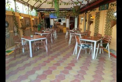 Spațiu comercial, de 100 mp, în Central - 1