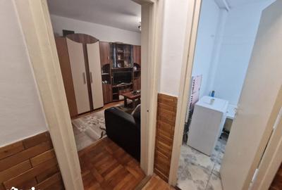 Garsonieră decomandată în Central - 7