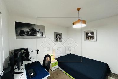 Apartament cu 3 camere decomandat în Aeroport - 5