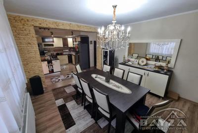 Zona Centrului Vechi, casa superba mobilata si utilata - 9