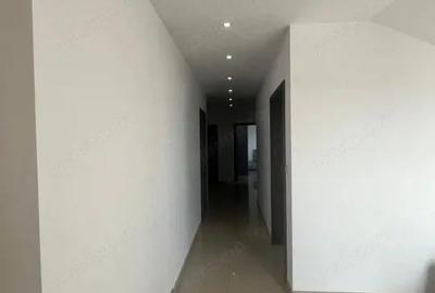 Apartament cu 3 camere decomandat în Central - 5