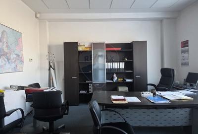 Spațiu industrial, de 2,400 mp, în Centura Nord - 18