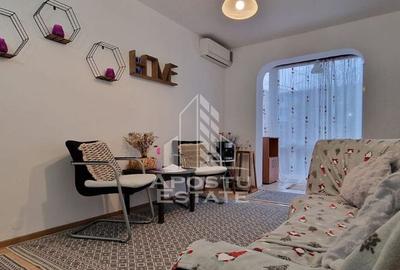 Apartament cu 3 camere semidecomandat în Șagului