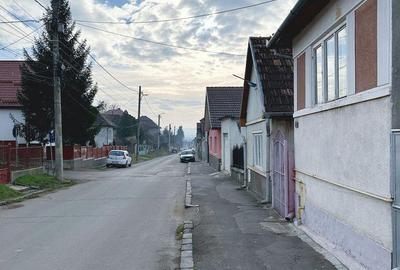 Casă cu 3 camere cu Teren 200 Mp în Central - 20