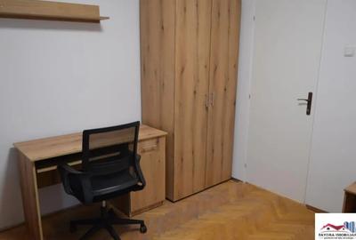 Apartament cu 2 camere decomandat în 7 Noiembrie - 8