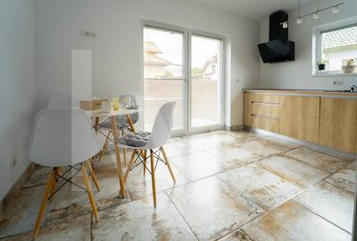 Casă individuală cu 3 camere cu Canalizare în Cristian - 11