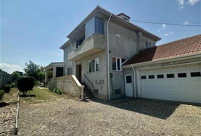 Casa S+P+1E cu Teren de 854 mp, Pretabila pentru Doua Familii - 3