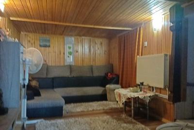 Casă cu 4 camere în Central - 4