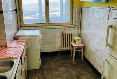 Apartament de vanzare, cu 2 camere, 47 mp, renovabil, zona Libertatii - 5