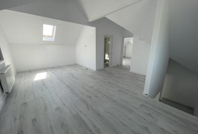 Casă cu 5 camere cu Teren 480 Mp în Domnești - 2