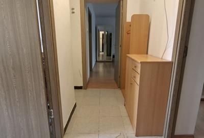 Apartament cu 2 camere - P-ta 700/Business Center - 12