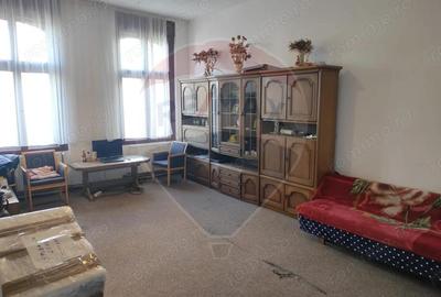 Apartament 2 camere + apartament cu 1 camera de vanzare ultracentral - 2