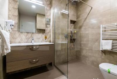 Apartament cu 3 camere semidecomandat în Calea Turzii - 1