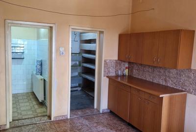 Casă cu 3 camere în Lipova - 3