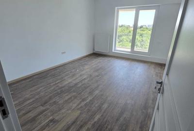 Apartament cu 3 camere decomandat în Lacul Morii - 3