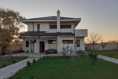 Saftica Ilfov Vila 257mp, 6 camere, Curte Teren 1227 mp, nou 2015 - 2