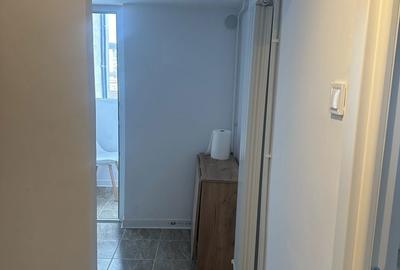 Garsonieră decomandată în Central - 4