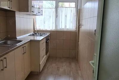Garsonieră decomandată în Central - 8