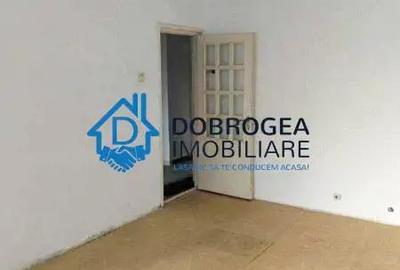 SPITALULUI- 2 CAMERE DECOMANDAT ,SUPRAFATA 54 mp