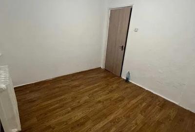 Apartament cu 3 camere semidecomandat în Alexandriei - 4