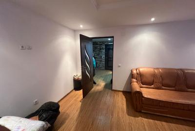 Apartament cu 3 camere în Central - 3