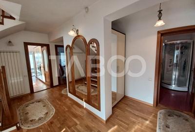 Casa individuala de inchiriat garaj pivnita curte generoasa Strand II - 24