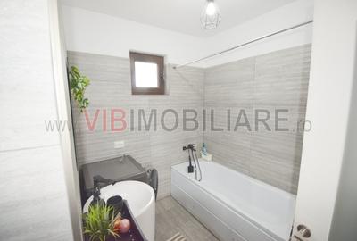 Casă cu 4 camere cu Teren 200 Mp în Central - 11