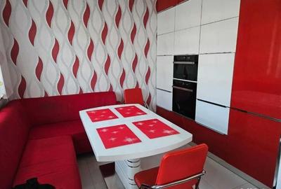 Apartament cu 3 camere semidecomandat în Nufărul - 7
