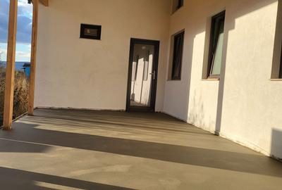 Casă cu 4 camere în Exterior Vest - 6