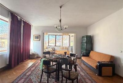 Apartament cu 4 camere semidecomandat, mobilat în Central - 10