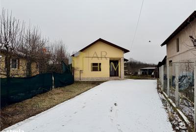 Casă cu 3 camere decomandat cu Teren 1118 Mp în Bucov - 20