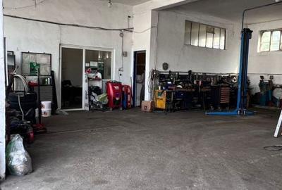 Spațiu comercial, de 250 mp, în Central