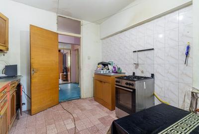 Apartament cu 3 camere decomandat în Sebastian - 10