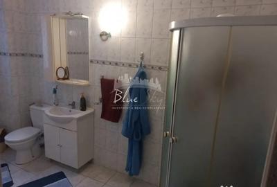 Casă cu 8 camere cu Teren 330 Mp în Eforie