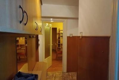 RECO Apartament cu trei camere de inchiriat - 3