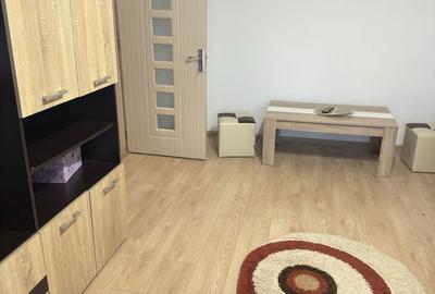 Apartament cu 2 camere decomandat în Central - 4