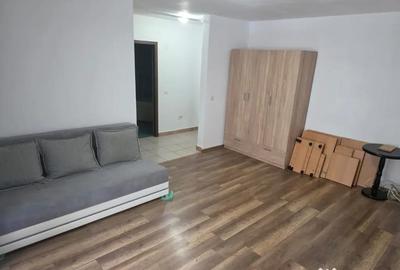 Garsonieră decomandată în Florești - 2